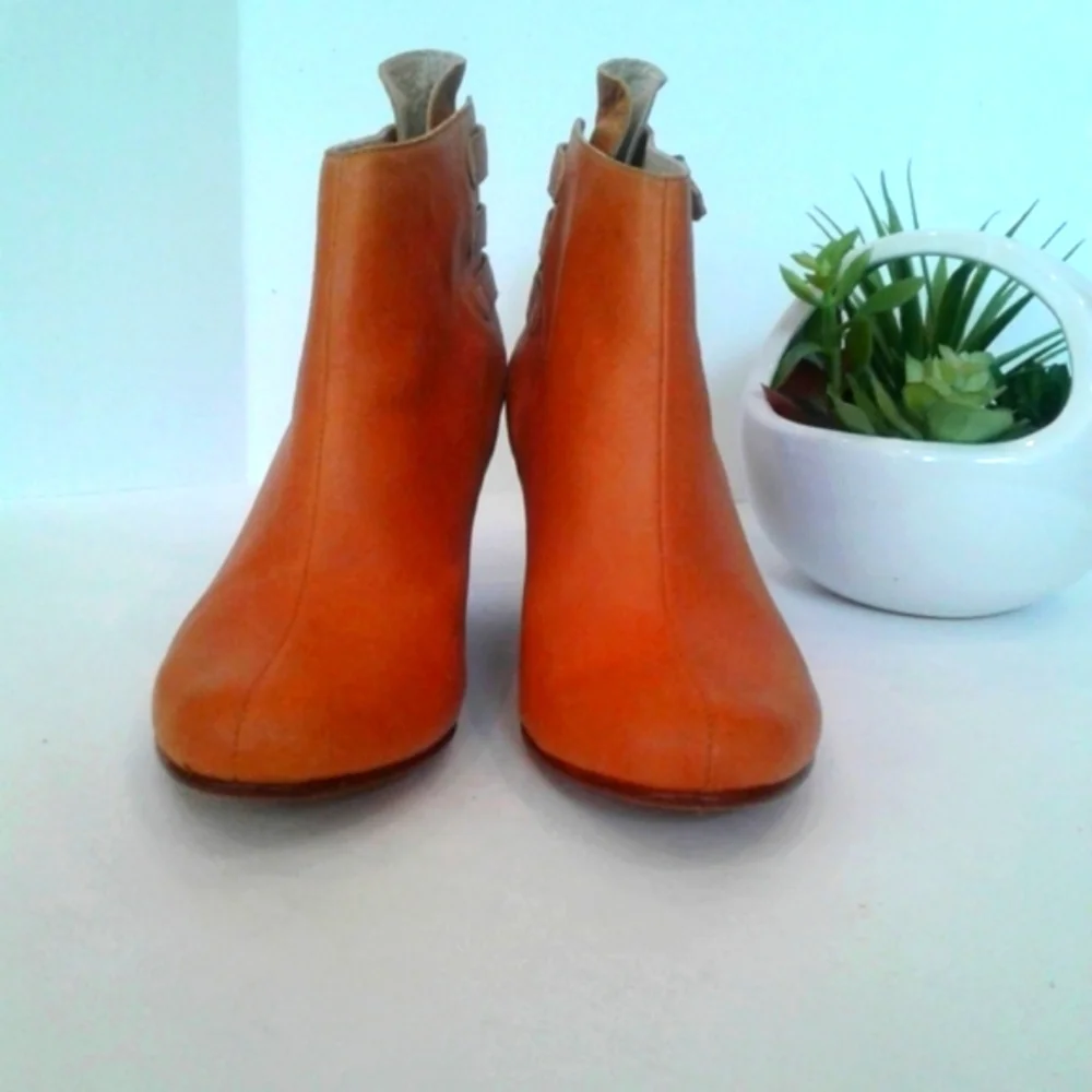 Fortress of Inca brown-orange  ankle boots block heel